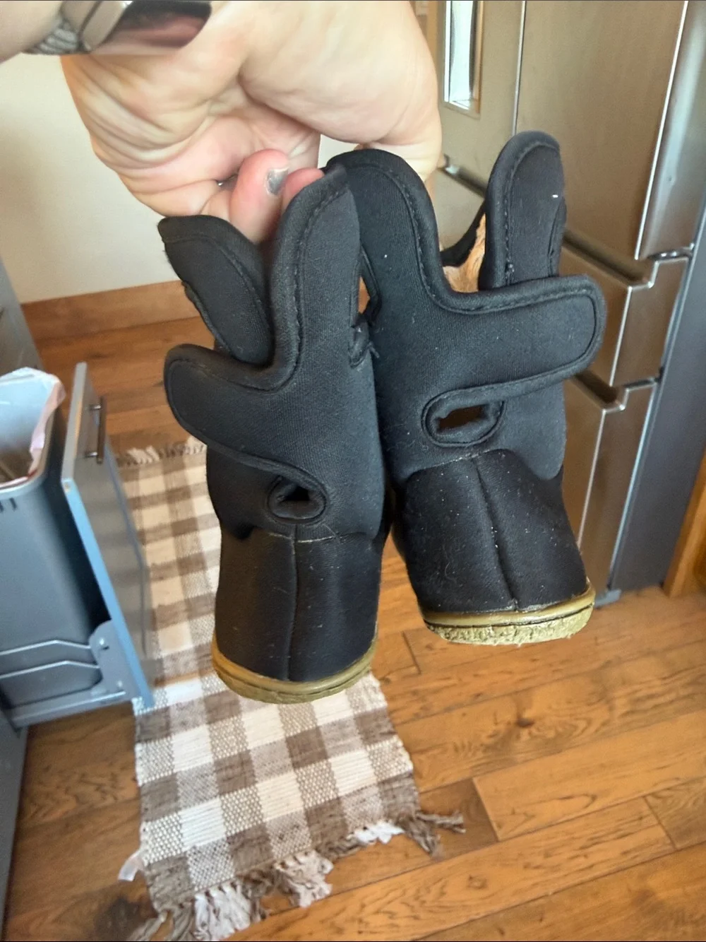 Bogs Kids Black Pull-On Winter Boot with Tan Sole